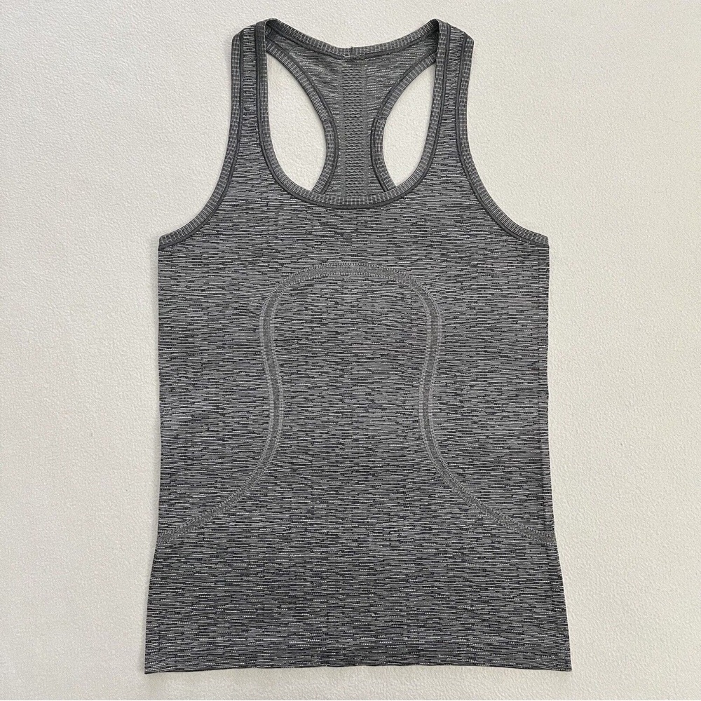 Lululemon Athletica Charcoal Tank Top size 6 - Picture 2 of 8